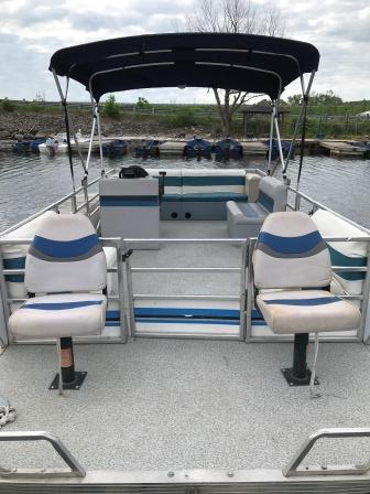 pontoon boat